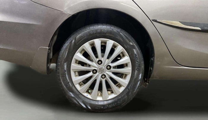 2018 Maruti Ciaz DELTA 1.5 SHVS MT PETROL, Petrol, Manual, 59,155 km, Right Rear Wheel