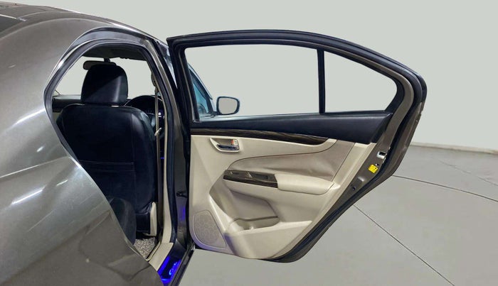 2018 Maruti Ciaz DELTA 1.5 SHVS MT PETROL, Petrol, Manual, 59,155 km, RHS Rear Door