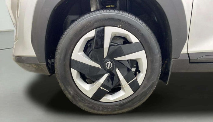 2021 Nissan MAGNITE XE, Petrol, Manual, 22,114 km, Left Front Wheel