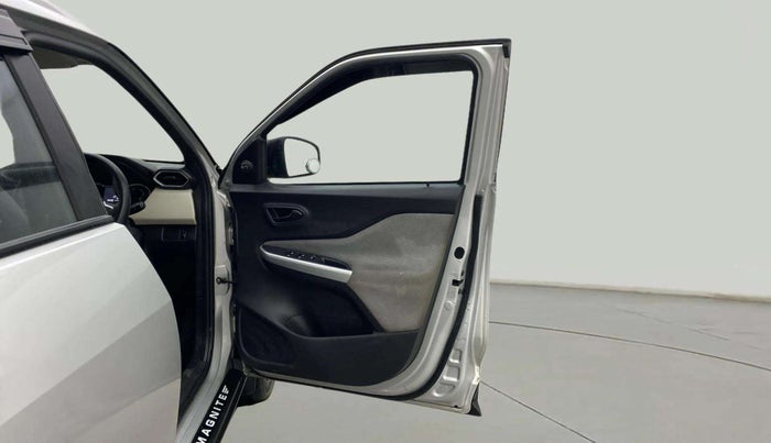 2021 Nissan MAGNITE XE, Petrol, Manual, 22,114 km, RHS Front Door