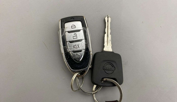 2021 Nissan MAGNITE XE, Petrol, Manual, 22,114 km, Key Close Up