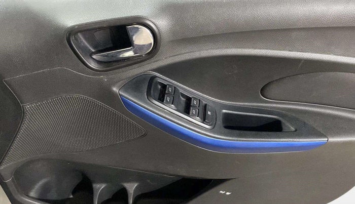 2019 Ford New Figo TITANIUM BLU 1.2 PETROL, Petrol, Manual, 52,277 km, Driver Side Door Panels Control