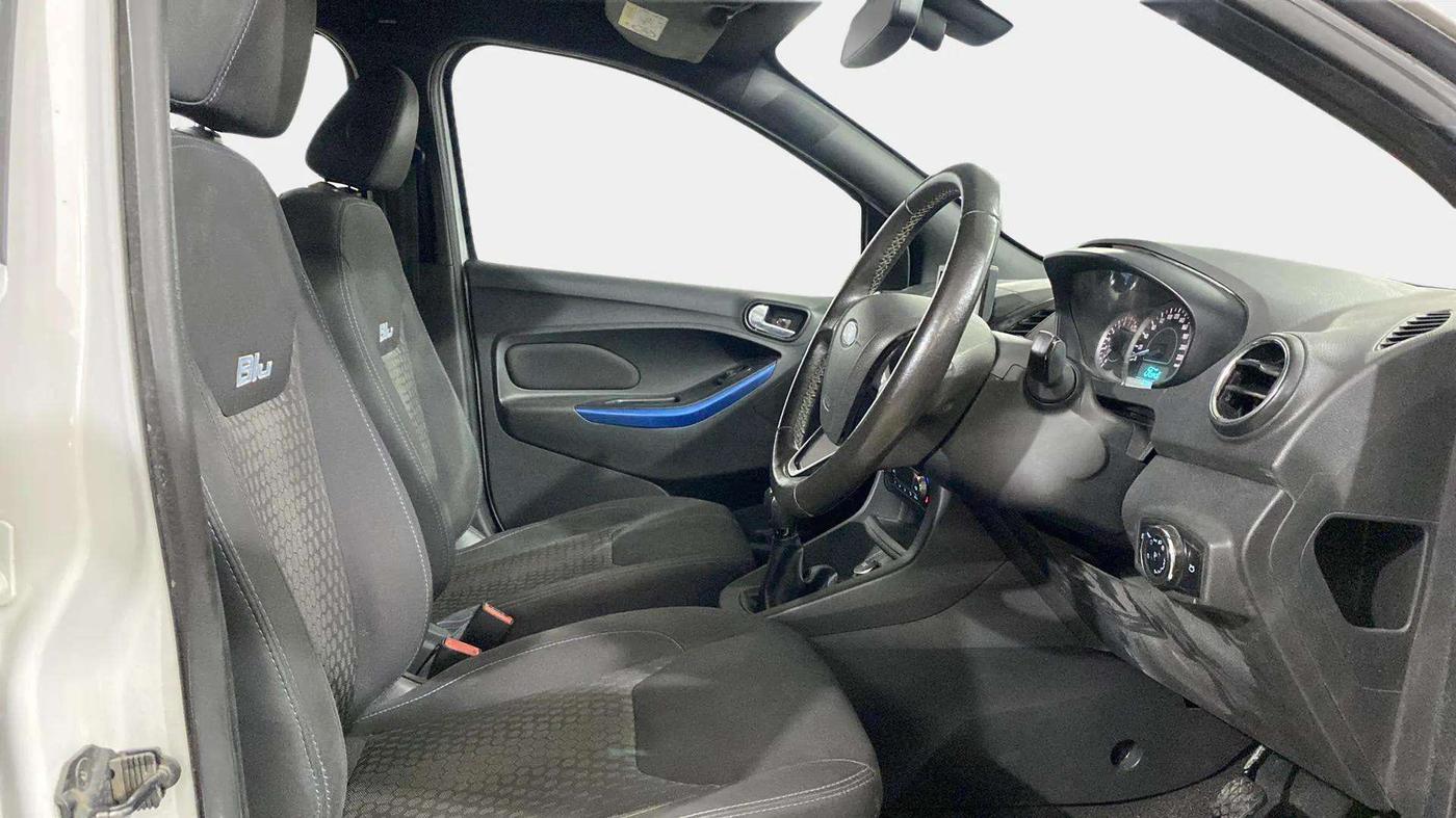 2019 Ford New Figo TITANIUM BLU 1.2 PETROL, Petrol, Manual, 52,624 km, Right Side Front Door Cabin