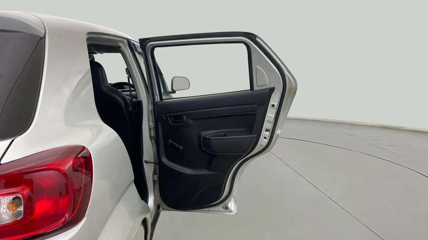 2021 Maruti S PRESSO VXI, Petrol, Manual, 50 km, RHS Rear Door