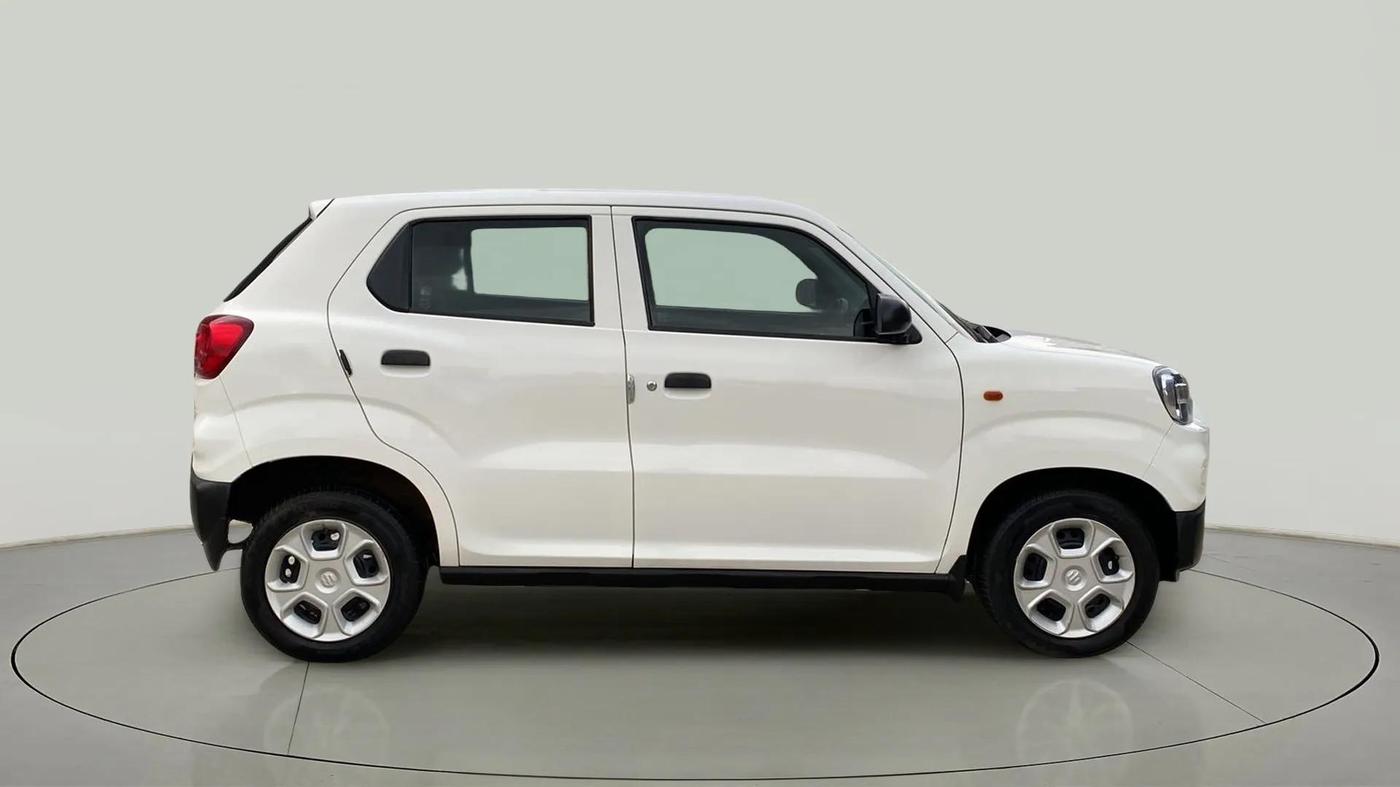 2020 Maruti S PRESSO VXI CNG, CNG, Manual, 34,888 km, Right Side View