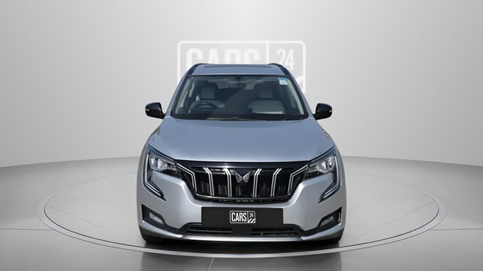 2022 Mahindra XUV700 AX 5 P MT 5 STR, Petrol, Manual, 47,612 km, Front