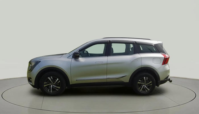 2022 Mahindra XUV700 AX 5 P MT 5 STR, Petrol, Manual, 47,602 km, Left Side