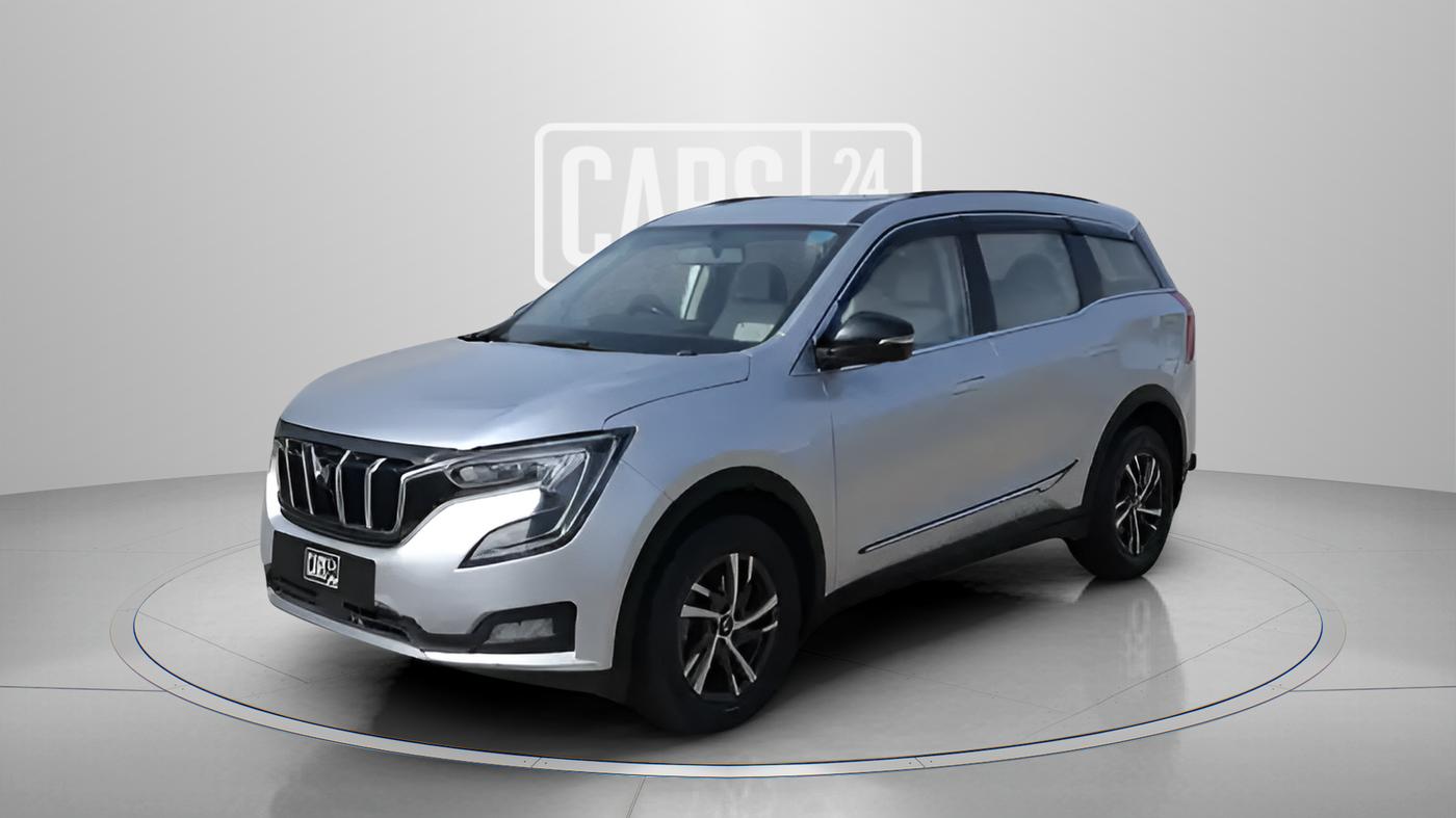 2022 Mahindra XUV700 AX 5 P MT 5 STR, Petrol, Manual, 47,612 km, Left Front Diagonal