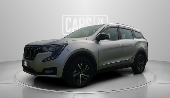 2022 Mahindra XUV700 AX 5 P MT 5 STR, Petrol, Manual, 47,602 km, Left Front Diagonal