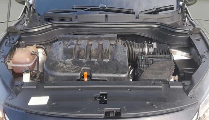 2022 Mahindra XUV700 AX 5 P MT 5 STR, Petrol, Manual, 47,602 km, Engine View