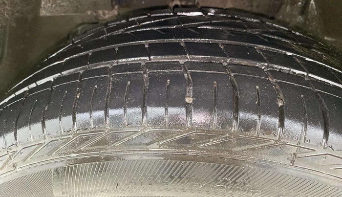2022 Tata NEXON XZA PLUS (PREMIUM) DIESEL JET, Diesel, Automatic, 10,685 km, Left Front Tyre Tread