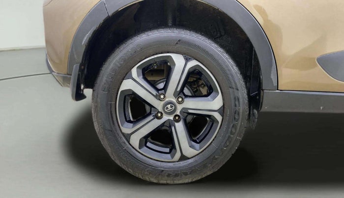 2022 Tata NEXON XZA PLUS (PREMIUM) DIESEL JET, Diesel, Automatic, 10,685 km, Right Rear Wheel