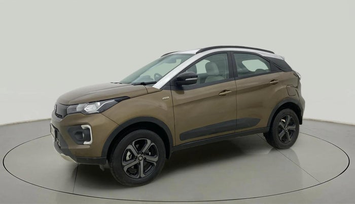 2022 Tata NEXON XZA PLUS (PREMIUM) DIESEL JET, Diesel, Automatic, 10,685 km, Left Front Diagonal
