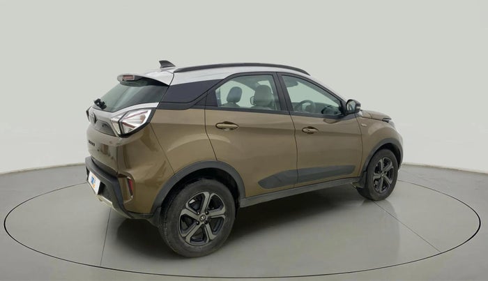 2022 Tata NEXON XZA PLUS (PREMIUM) DIESEL JET, Diesel, Automatic, 10,685 km, Right Back Diagonal