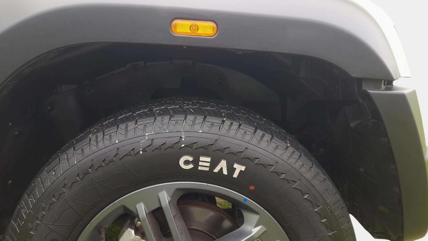 2024 Mahindra Thar LX D AT 4WD HT, Diesel, Automatic, 36,182 km, Left Front Tyre Tread