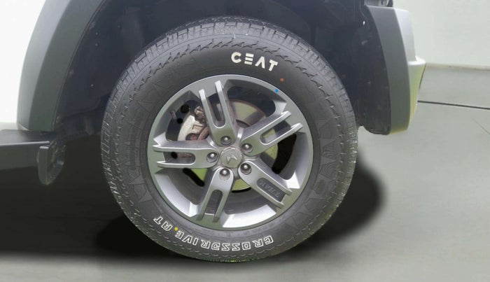 2024 Mahindra Thar LX D AT 4WD HT, Diesel, Automatic, 36,182 km, Right Front Wheel