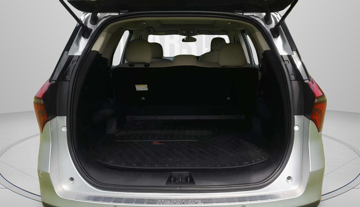 2022 Mahindra XUV700 AX 5 D MT 5 STR, Diesel, Manual, 67,287 km, Boot Inside