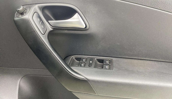 2015 Volkswagen Polo GT TSI AT, Petrol, Automatic, 1,11,860 km, Driver Side Door Panels Control