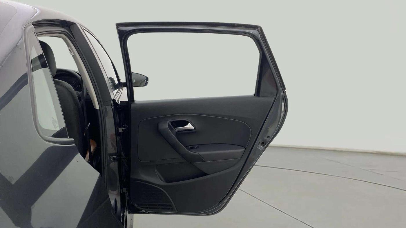 2021 Volkswagen Polo COMFORTLINE 1.0L TSI AT, Petrol, Automatic, 22,714 km, RHS Rear Door