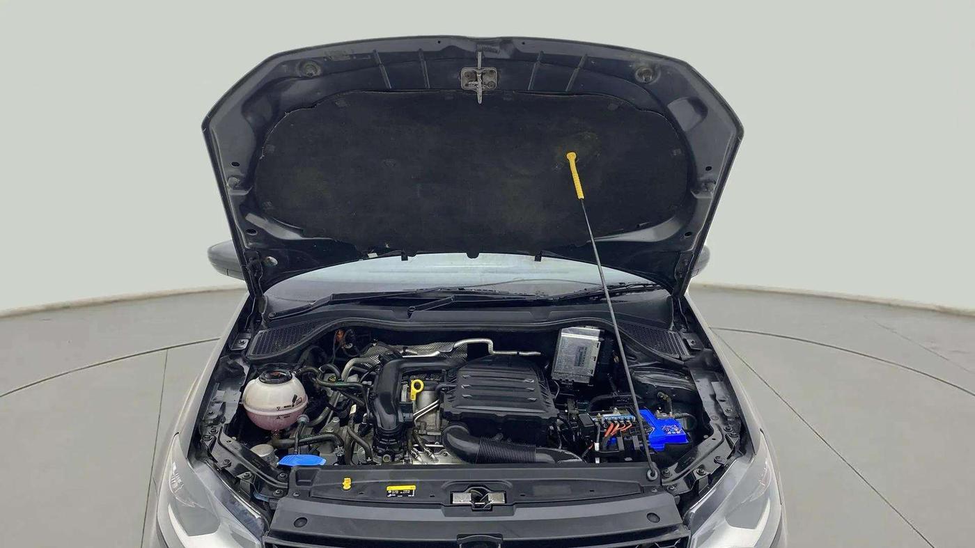 2021 Volkswagen Polo COMFORTLINE 1.0L TSI AT, Petrol, Automatic, 22,714 km, Open Bonet