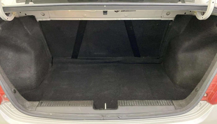 2019 Maruti Dzire ZXI AMT, Petrol, Automatic, 74,171 km, Boot Inside