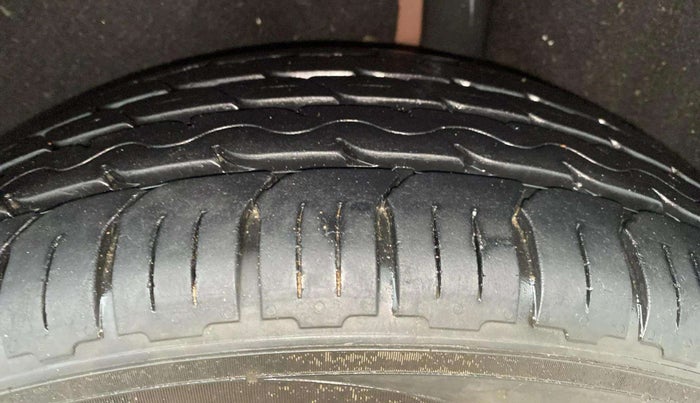2017 Ford Ecosport TITANIUM 1.5L PETROL, Petrol, Manual, 60,023 km, Left Rear Tyre Tread