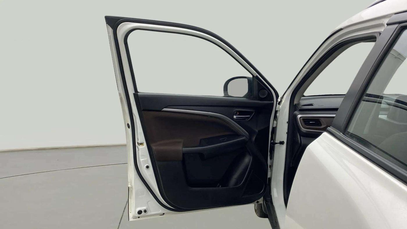 2023 Maruti BREZZA ZXI AT SMART HYBRID, Petrol, Automatic, 32,877 km, LHS Front Door