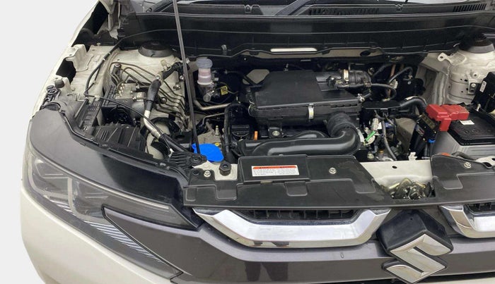 2023 Maruti BREZZA ZXI AT SMART HYBRID, Petrol, Automatic, 32,757 km, Engine View - Right