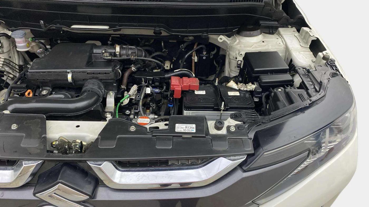 2023 Maruti BREZZA ZXI AT SMART HYBRID, Petrol, Automatic, 32,877 km, Engine View - Left