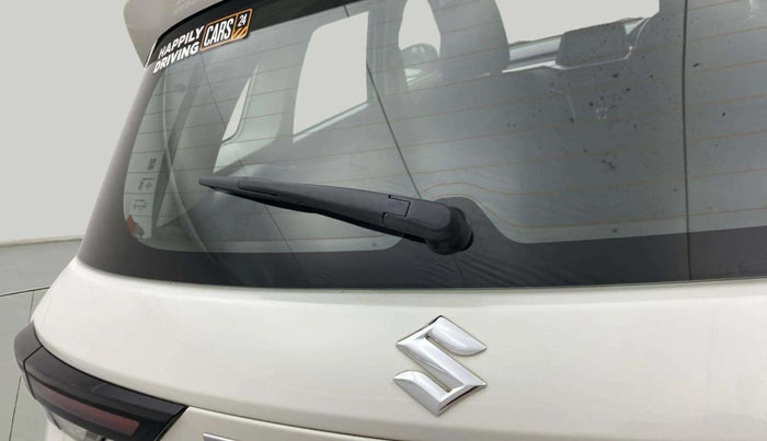 2023 Maruti BREZZA ZXI AT SMART HYBRID, Petrol, Automatic, 32,757 km, Rear Wiper