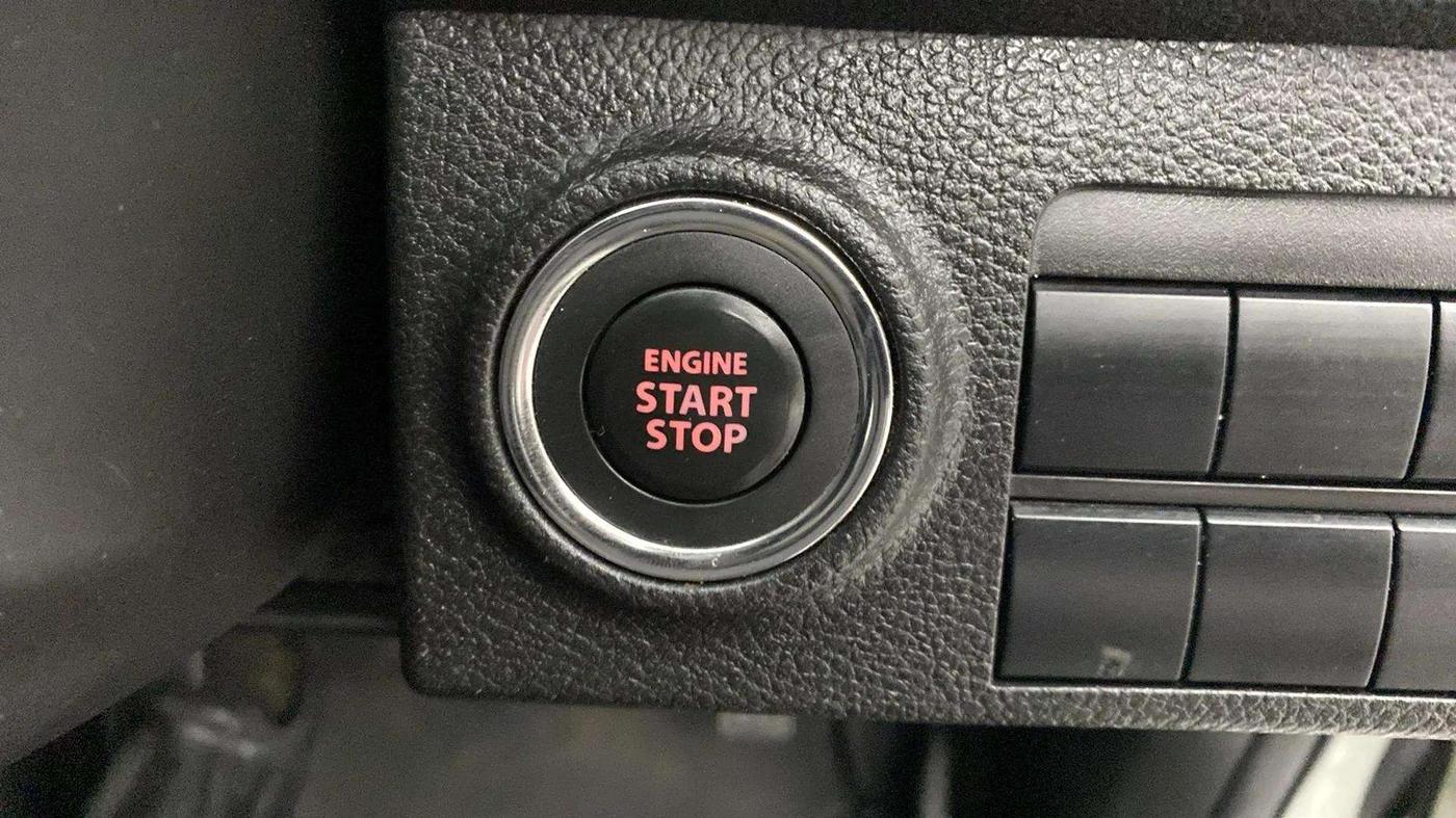 2023 Maruti BREZZA ZXI AT SMART HYBRID, Petrol, Automatic, 32,877 km, Keyless Start/ Stop Button