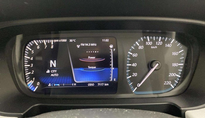 2024 Tata PUNCH CREATIVE AMT 1.2 RTN DUAL TONE, Petrol, Automatic, 7,105 km, Odometer Image