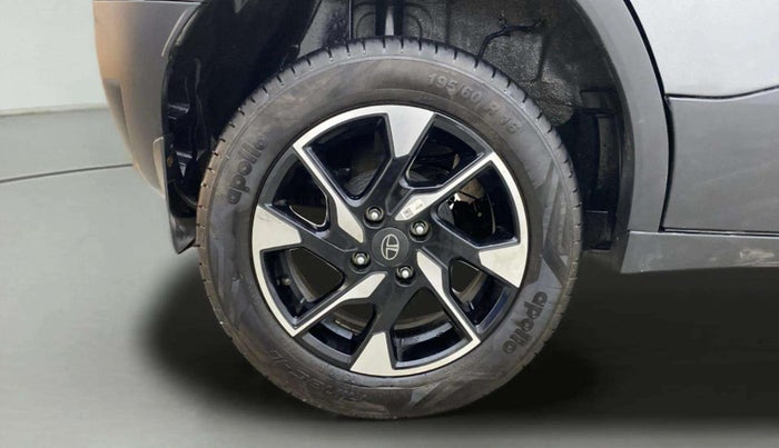 2024 Tata PUNCH CREATIVE AMT 1.2 RTN DUAL TONE, Petrol, Automatic, 7,105 km, Right Rear Wheel
