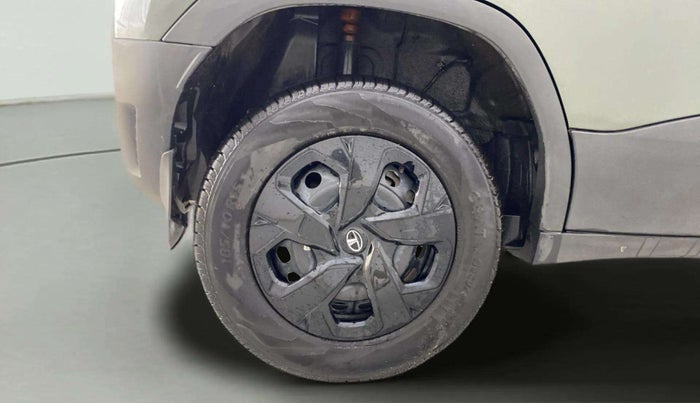 2023 Tata PUNCH Adventure Camo Dual Tone, Petrol, Manual, 8,527 km, Right Rear Wheel