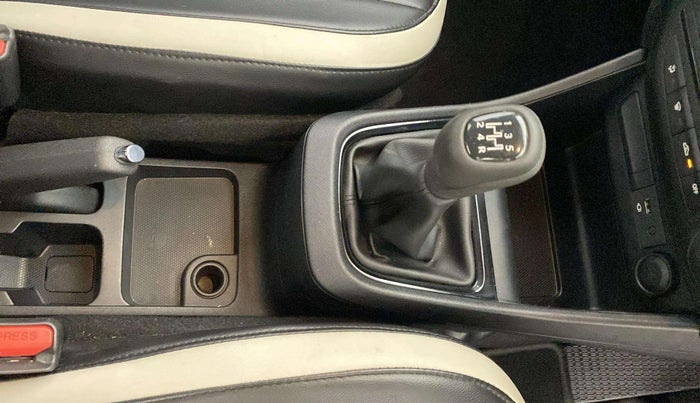 2023 Tata PUNCH Adventure Camo Dual Tone, Petrol, Manual, 8,527 km, Gear Lever