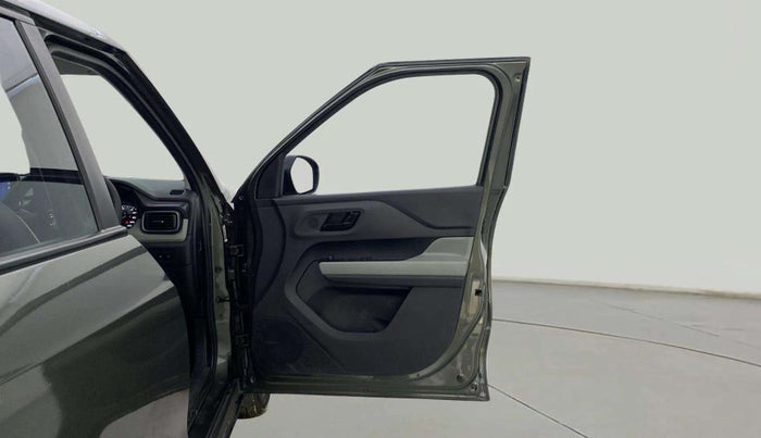 2023 Tata PUNCH Adventure Camo Dual Tone, Petrol, Manual, 8,527 km, RHS Front Door