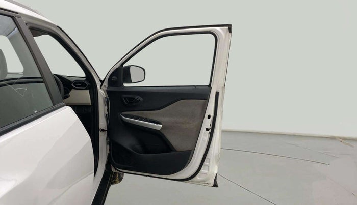 2021 Nissan MAGNITE XE, Petrol, Manual, 30,383 km, RHS Front Door