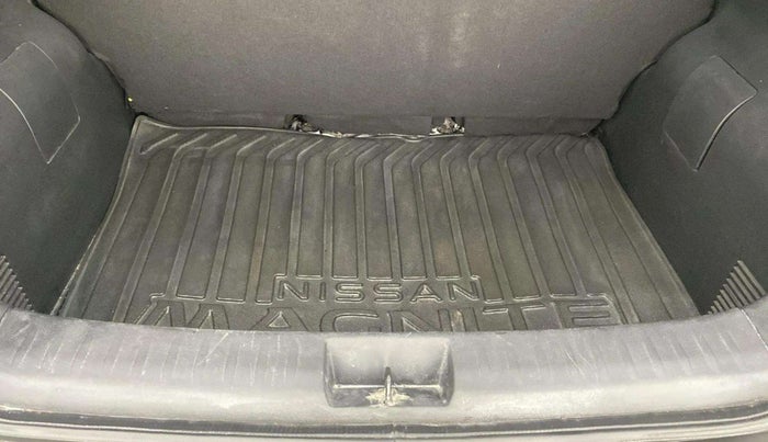 2021 Nissan MAGNITE XE, Petrol, Manual, 30,383 km, Boot Inside