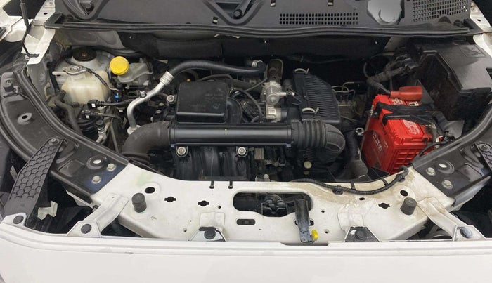 2021 Nissan MAGNITE XE, Petrol, Manual, 30,383 km, Engine View