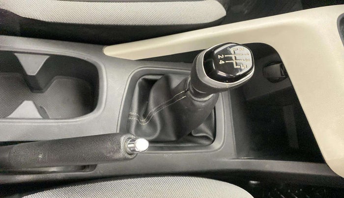 2021 Nissan MAGNITE XE, Petrol, Manual, 30,383 km, Gear Lever