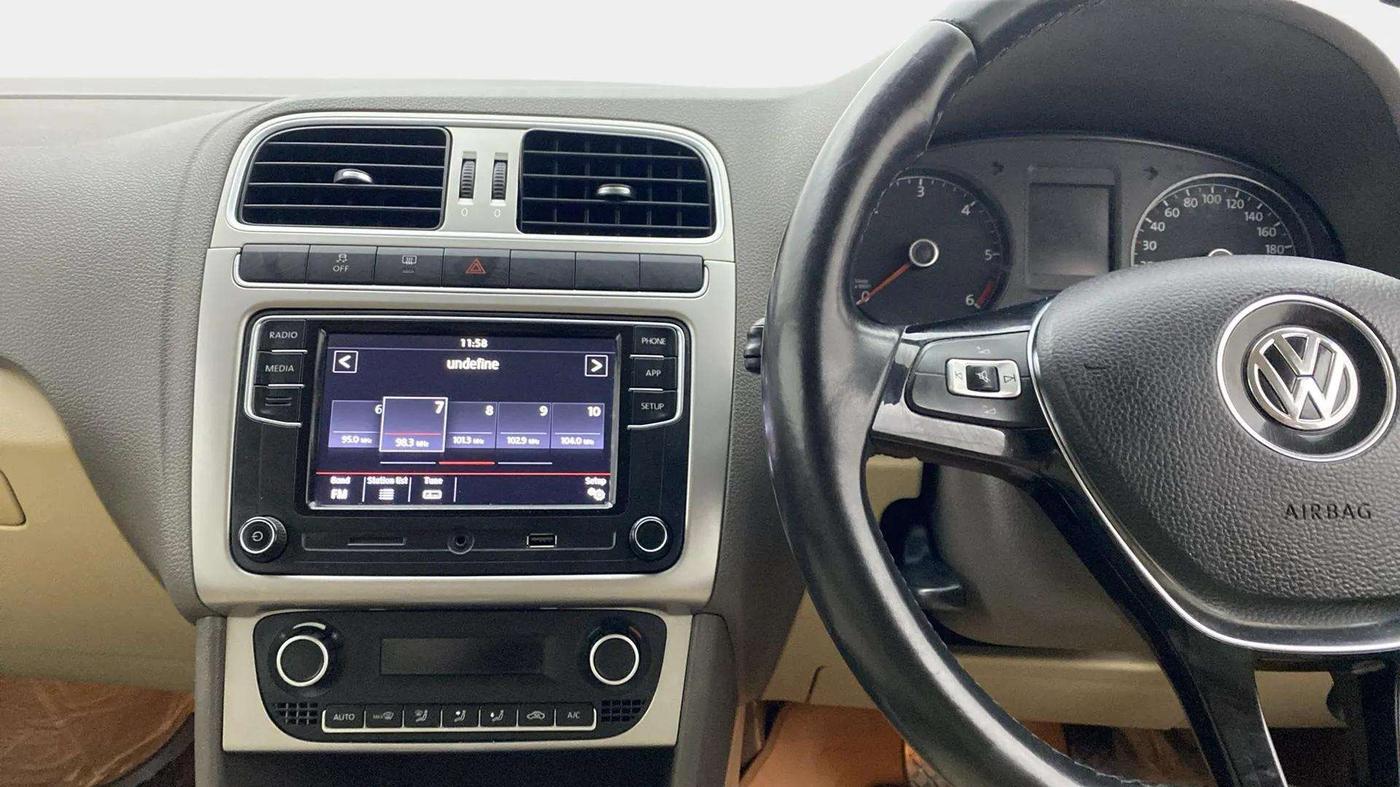 2017 Volkswagen Vento HIGHLINE 1.5 AT, Diesel, Automatic, 74,491 km, Air Conditioner