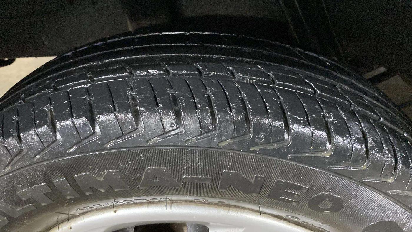 2016 Renault Kwid RXT 0.8, Petrol, Manual, 56,447 km, Left Front Tyre Tread