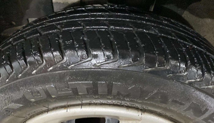 2016 Renault Kwid RXT 0.8, Petrol, Manual, 56,363 km, Left Rear Tyre Tread