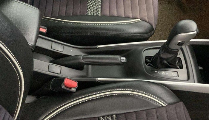 2018 Maruti Baleno ZETA CVT PETROL 1.2, Petrol, Automatic, 48,585 km, Gear Lever