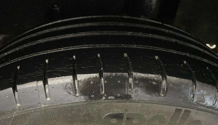 2018 Maruti Baleno ZETA CVT PETROL 1.2, Petrol, Automatic, 48,585 km, Left Rear Tyre Tread