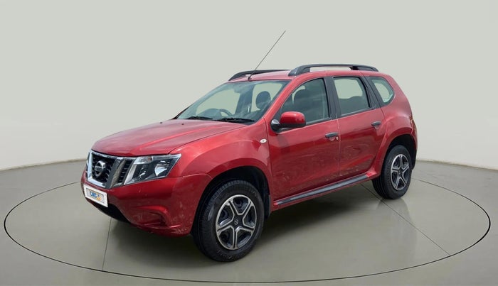2018 Nissan Terrano XE (D), Diesel, Manual, 87,669 km, Left Front Diagonal