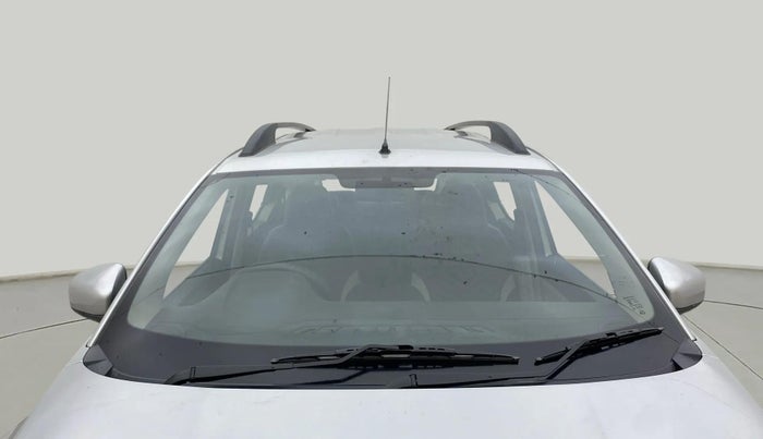 2019 Renault TRIBER RXZ, Petrol, Manual, 46,415 km, Front Windshield