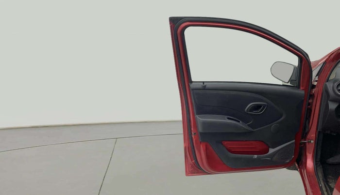 2017 Datsun Redi Go T, Petrol, Manual, 44,616 km, LHS Front Door