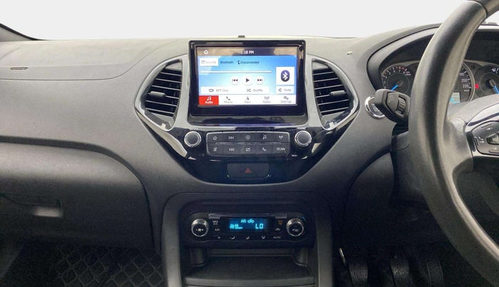 2020 Ford New Figo TITANIUM BLU 1.2 PETROL, Petrol, Manual, 87,705 km, Air Conditioner