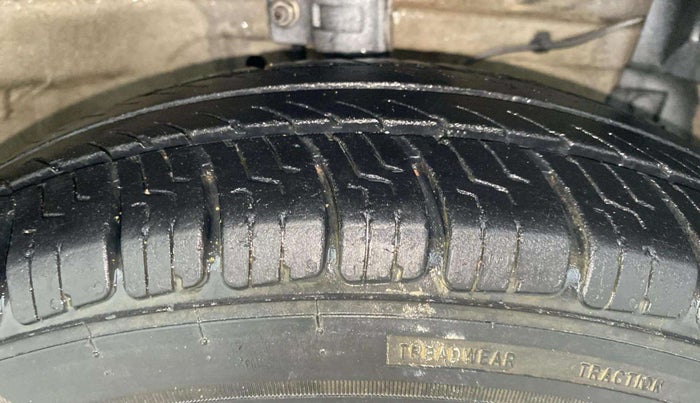 2013 Maruti Swift Dzire VXI AT, Petrol, Automatic, 57,498 km, Right Front Tyre Tread